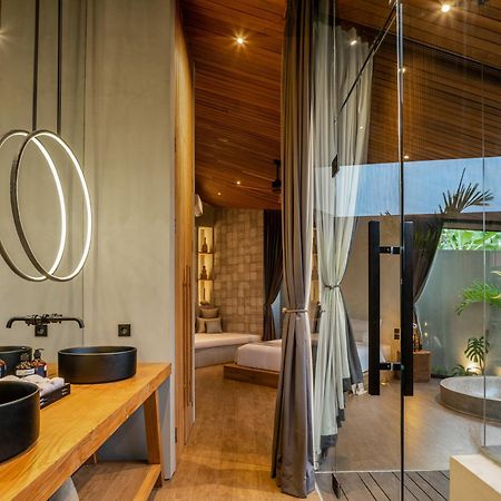 Villa Levante Bali By House Of Winds - Tropical Oasis Near Canggu Kerobokan  Exterior photo