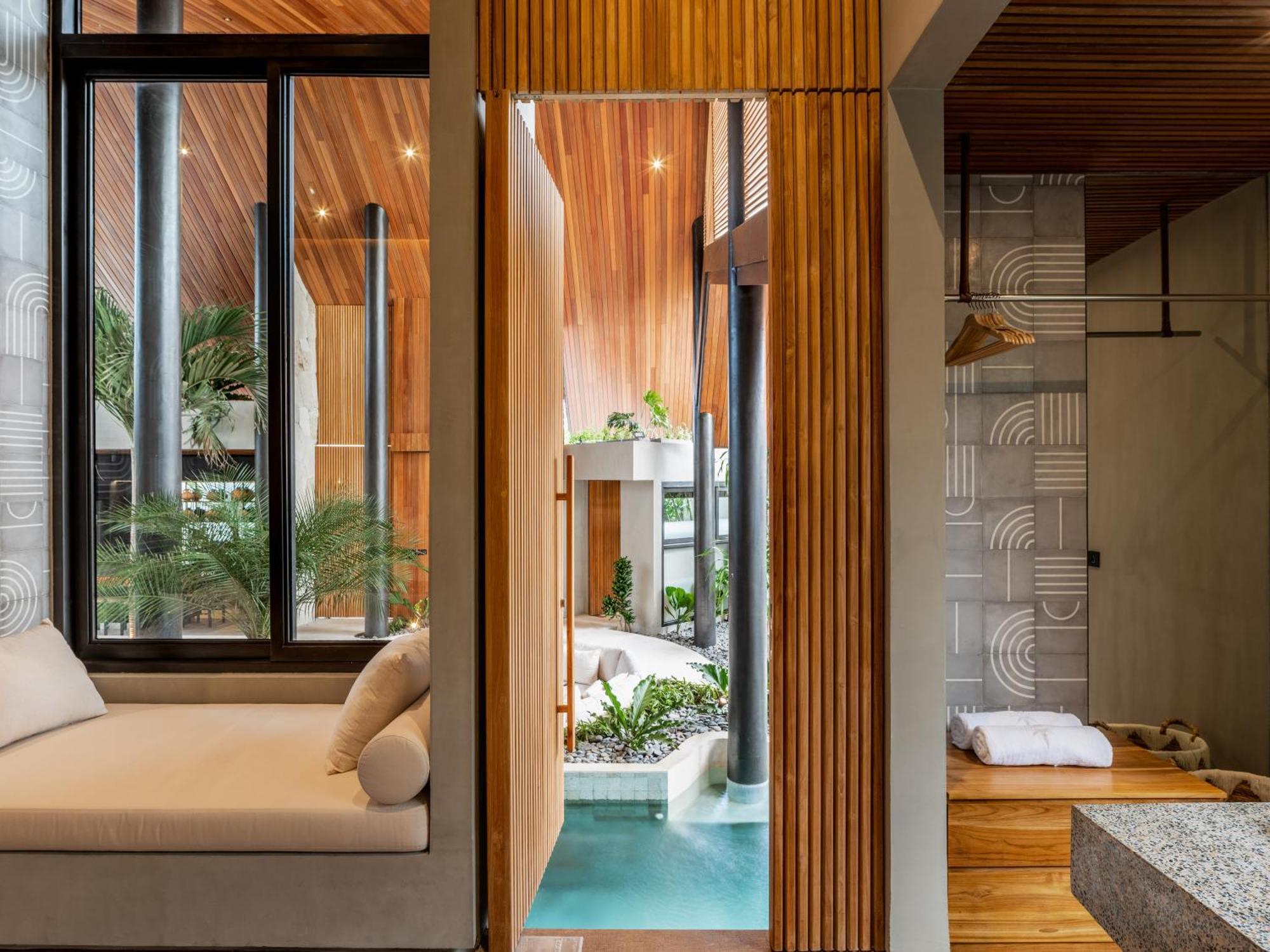 Villa Levante Bali By House Of Winds - Tropical Oasis Near Canggu Kerobokan  Exterior photo