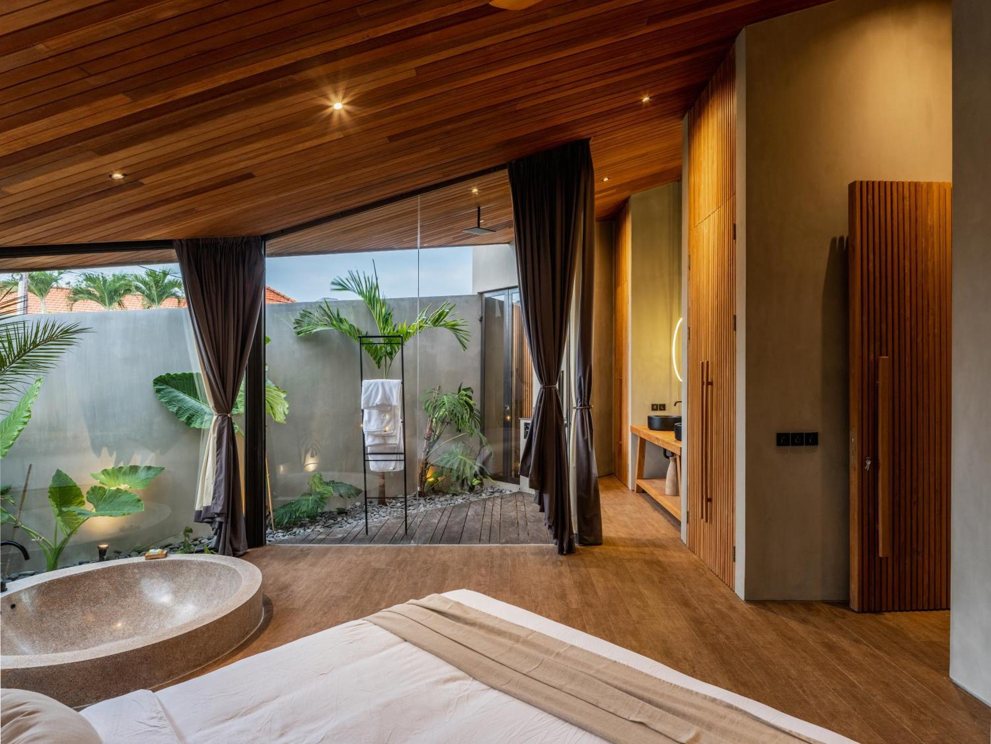Villa Levante Bali By House Of Winds - Tropical Oasis Near Canggu Kerobokan  Exterior photo
